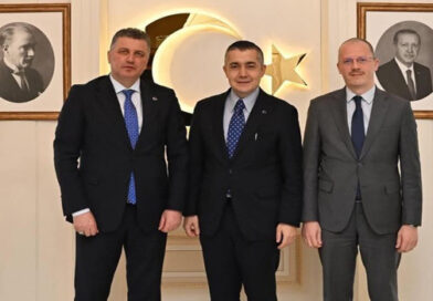 YARGI VE YEREL YÖNETİM ZİRVESİ