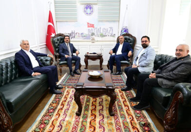 Osman Dursun, Battalgazi Belediyesi Yetkilileriyle Bir Araya Geldi Osman Dursun, Battalgazi Belediyesi Yetkilileriyle Bir Araya Geldi